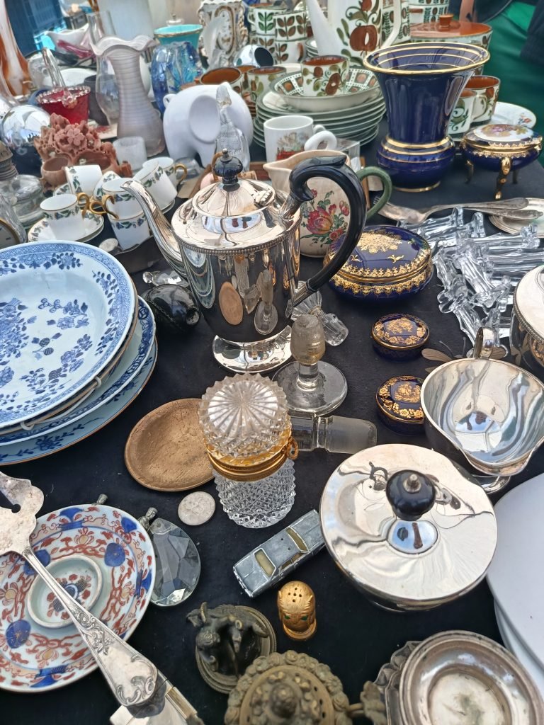 sale market dishes things books toys furniture decorations